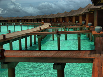 Maldives, South Male Atoll, Olhuveli Beach & Spa Resort